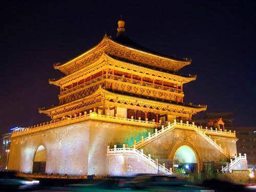 旅行者揭秘：中国十大风水旅游宝地！