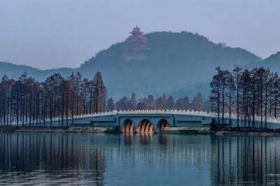 武汉东湖风景区在哪里？门票免费吗？