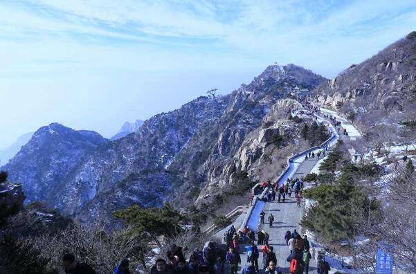 五岳是指哪五座山?嵩山/泰山/华山/衡山/恒山(五大名山)